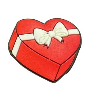 Heart Gift Box Croc Charm